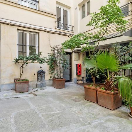 Studio In The Marais District - Paris - Welkeys Appartamento Esterno foto
